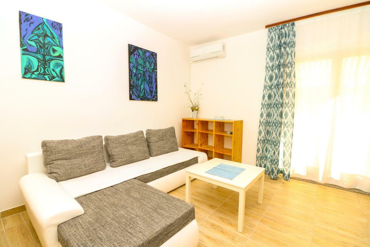 Apartments Reljic With Terrace Baška Extérieur photo