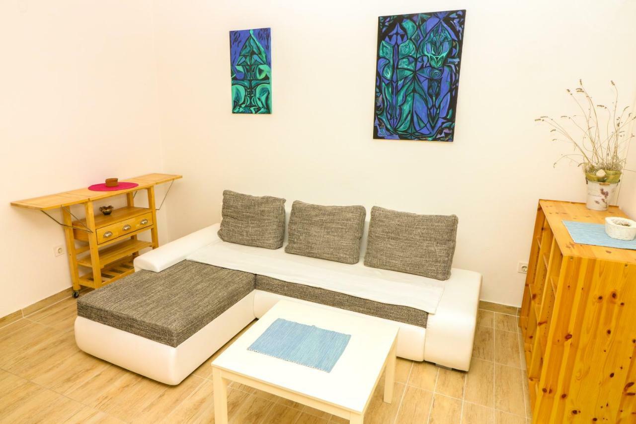 Apartments Reljic With Terrace Baška Extérieur photo