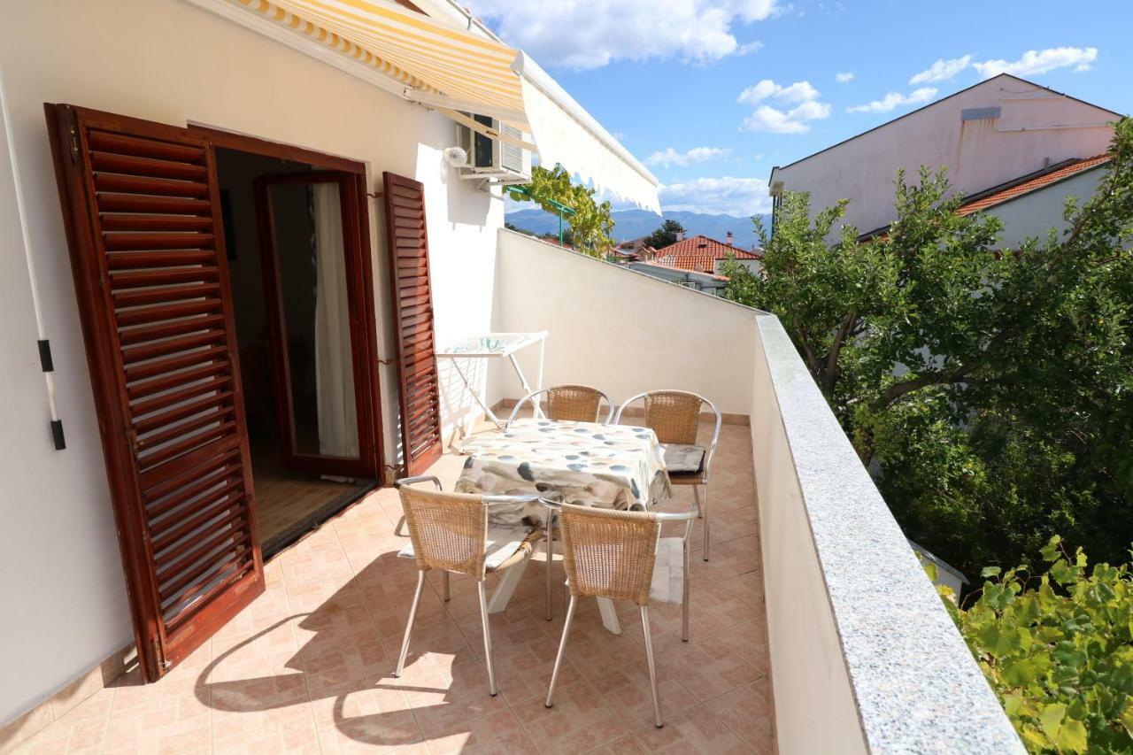 Apartments Reljic With Terrace Baška Extérieur photo