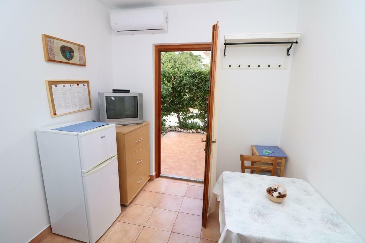 Apartments Reljic With Terrace Baška Extérieur photo